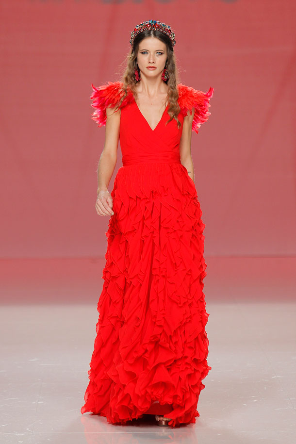 ilovebrides.pt Matilde Cano 2018 Barcelona Bridal Fashion Week 2017